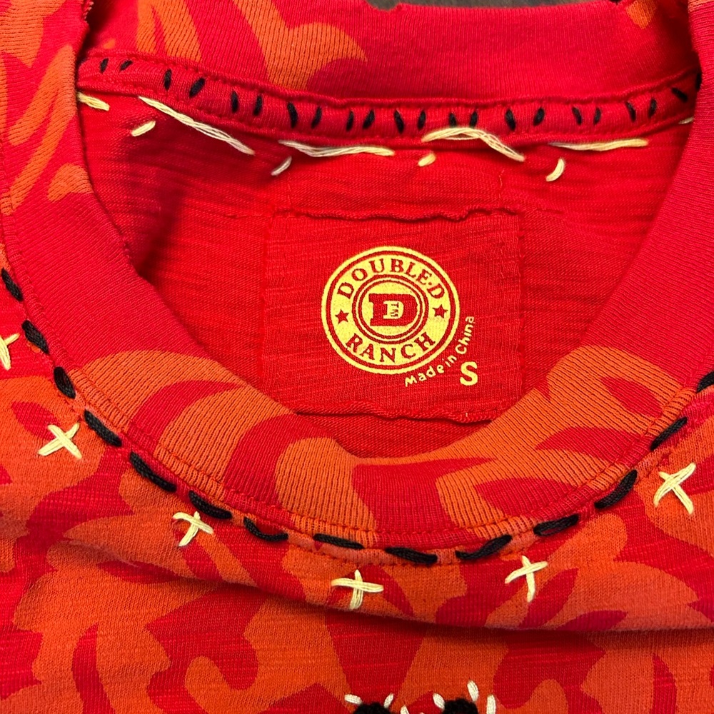 NWT Double D Ranch Red Embroidered Short Sleeve Top - Picture 8 of 9